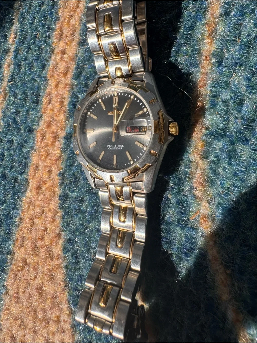 Seiko Men’s Watch Two-Tone Black Dial Perpetual Calendar Wristwatch Stainless